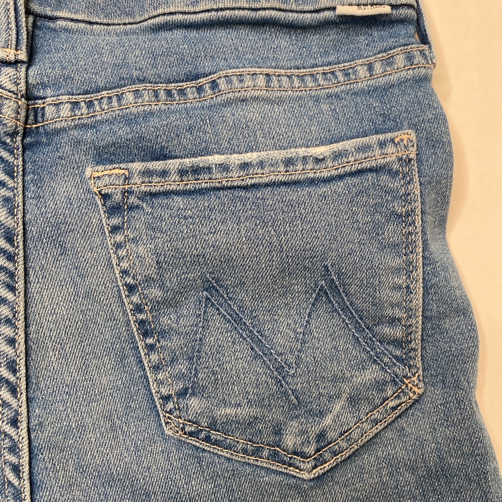 MOTHER THE LOOKER CROP Independent Studies size 26 - Picture 13 of 14